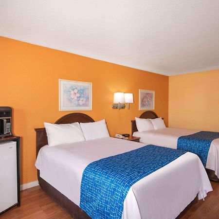 Travelodge By Wyndham Kingman Dış mekan fotoğraf