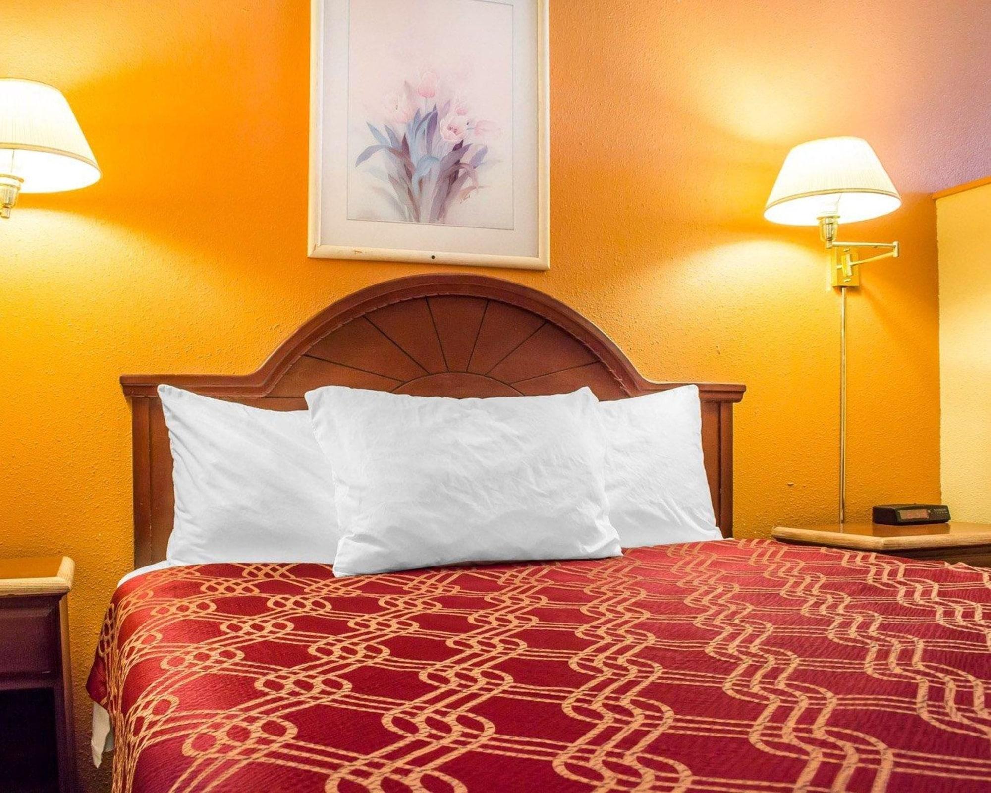 Travelodge By Wyndham Kingman Dış mekan fotoğraf