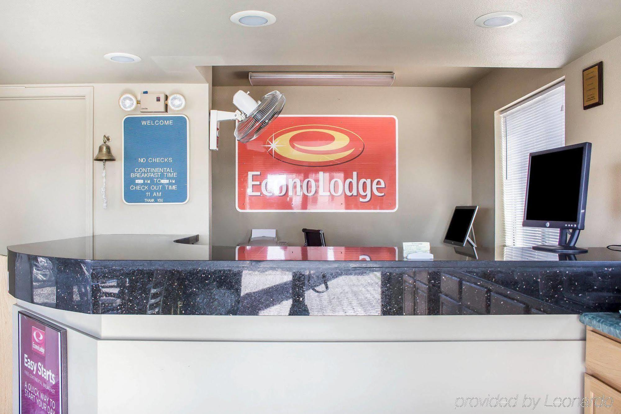 Travelodge By Wyndham Kingman Dış mekan fotoğraf